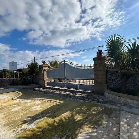 Paluna Otranto Buitenkant foto
