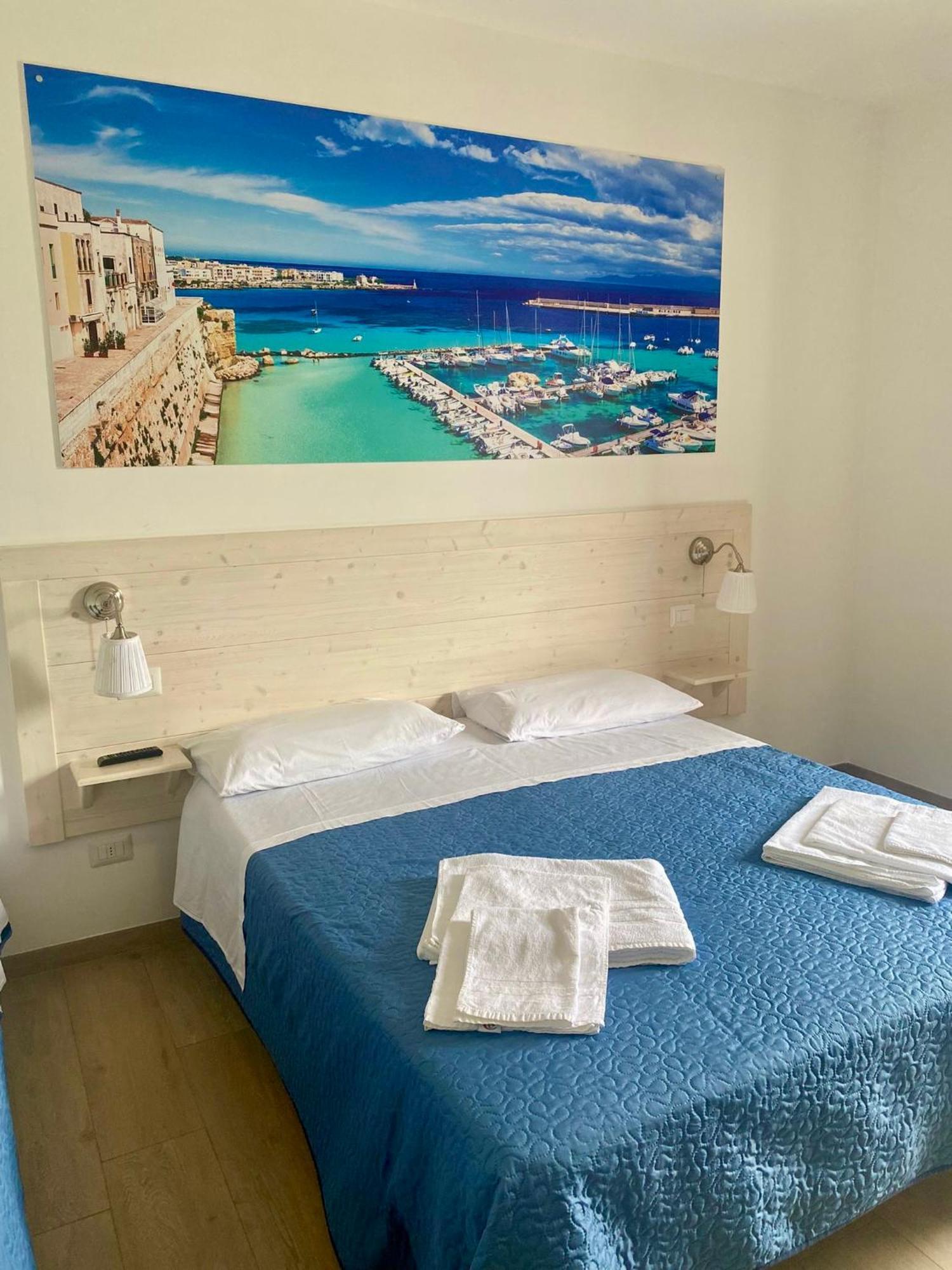 Paluna Otranto Buitenkant foto